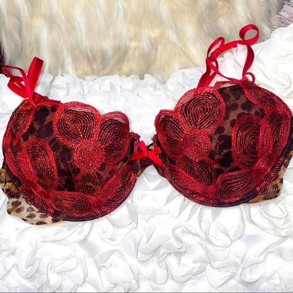 💥Victoria’s Secret Very Sexy Balconet HTF Bling💥 - Picture 1 of 14